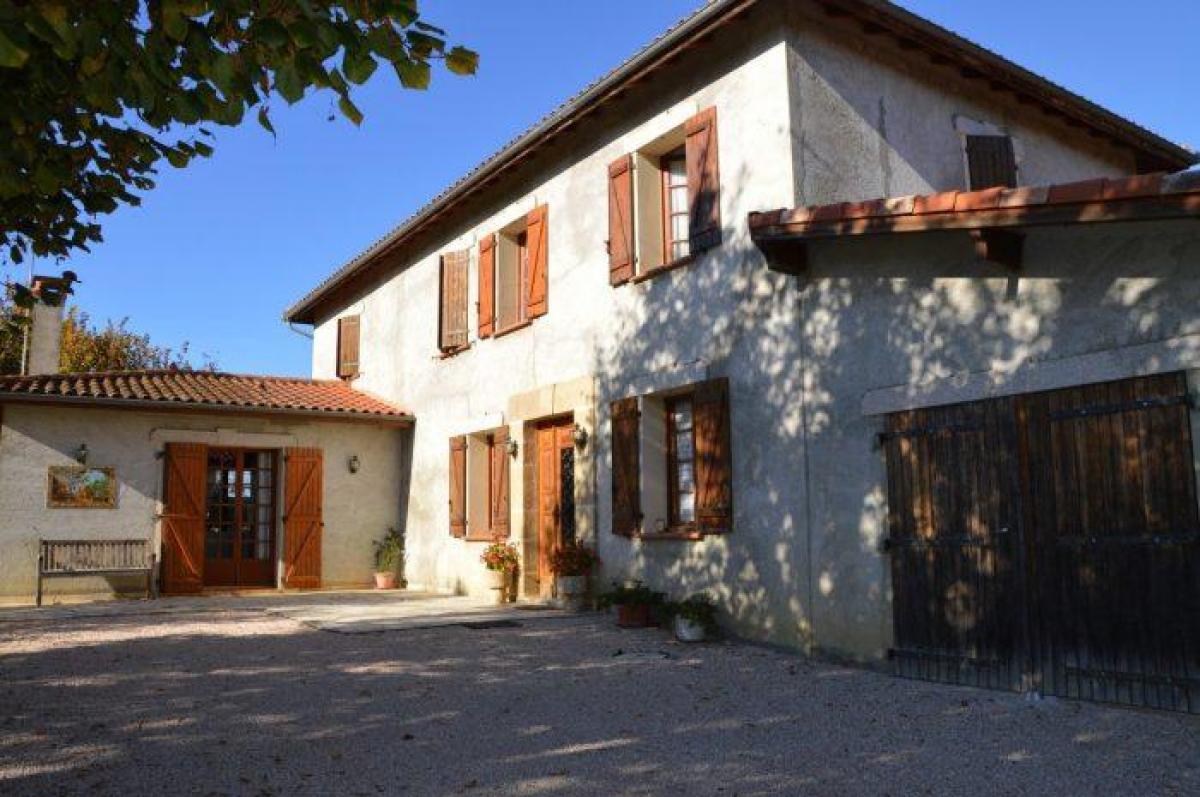 Picture of Home For Sale in Mielan, Midi Pyrenees, France