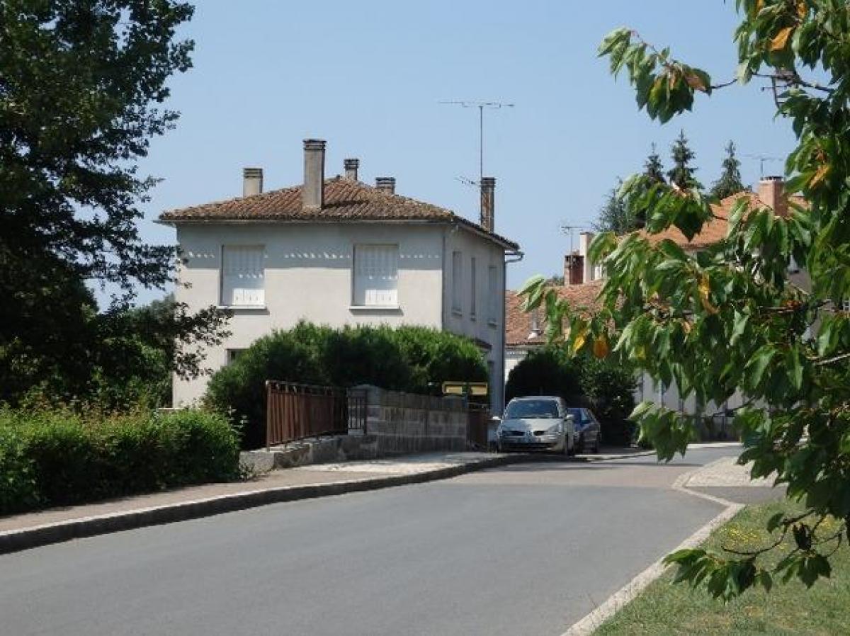Picture of Home For Sale in Oradour Fanais, Poitou Charentes, France