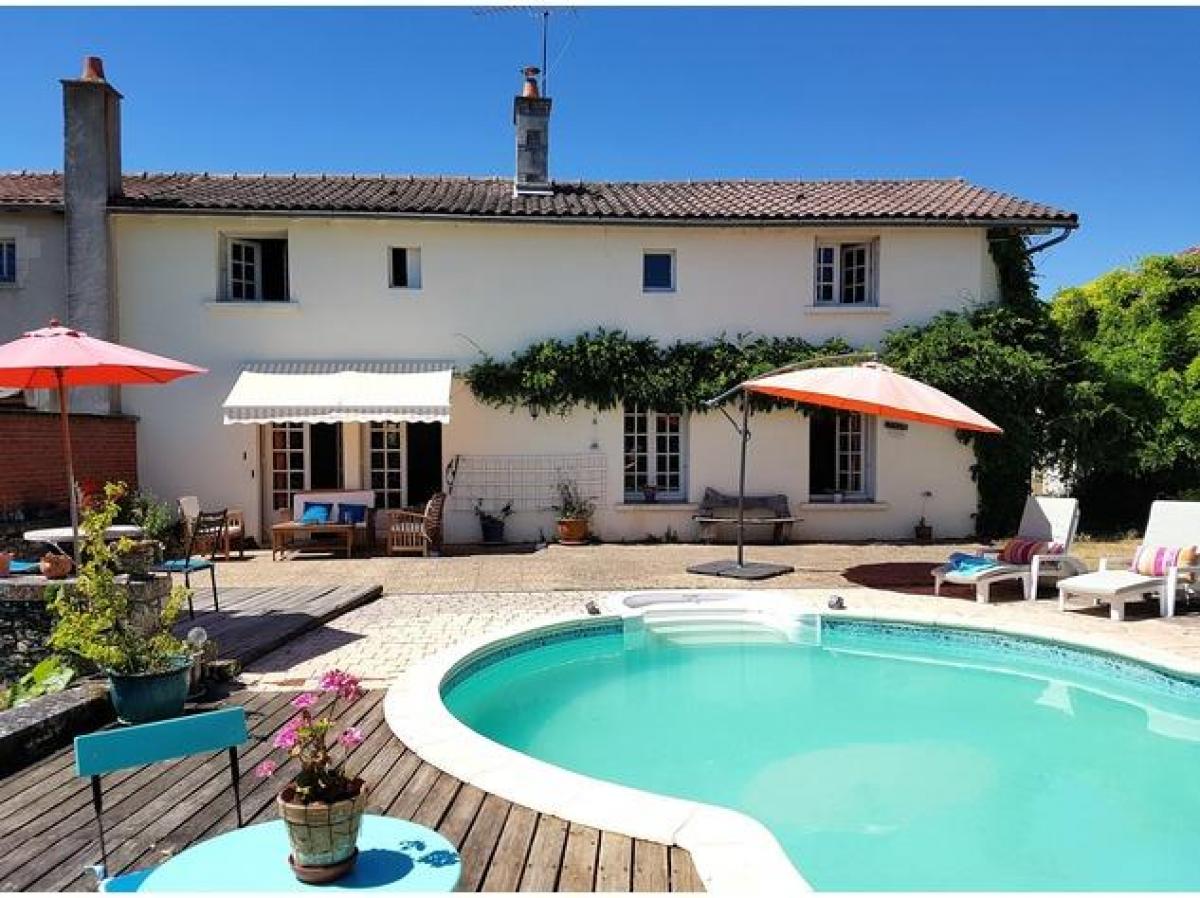 Picture of Home For Sale in Pindray, Poitou Charentes, France