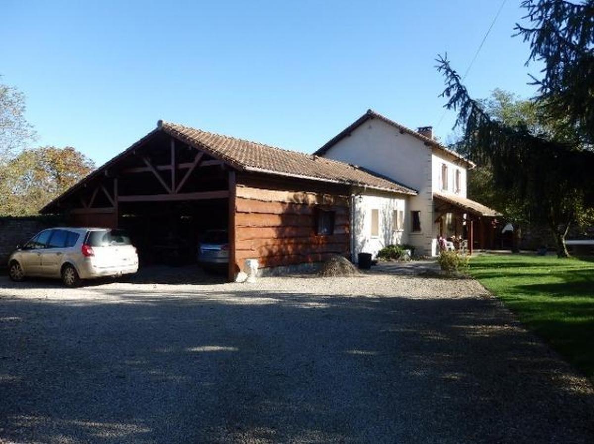 Picture of Home For Sale in Saint Romain En Charroux, Poitou Charentes, France