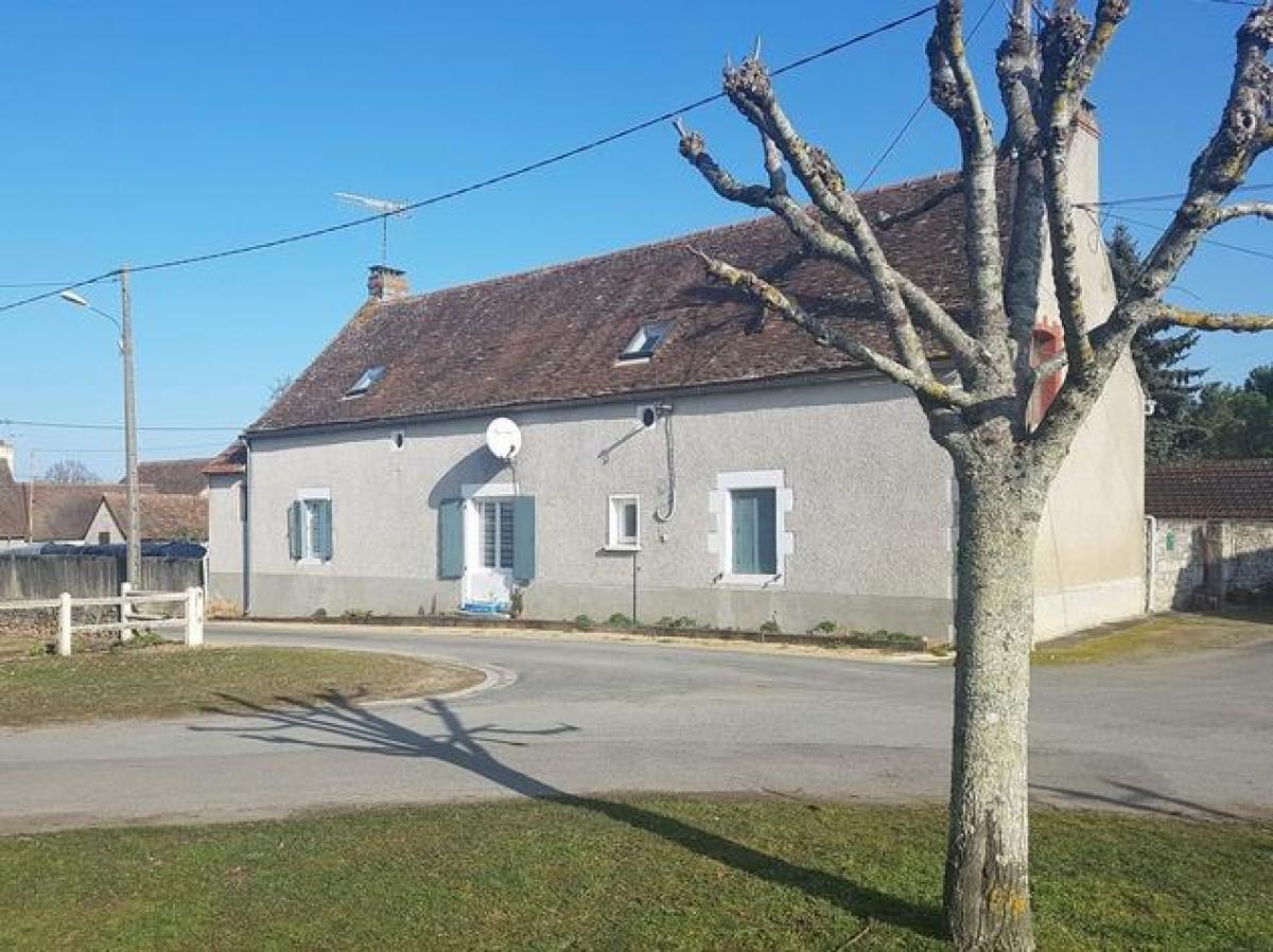 Picture of Home For Sale in La Trimouille, Poitou Charentes, France