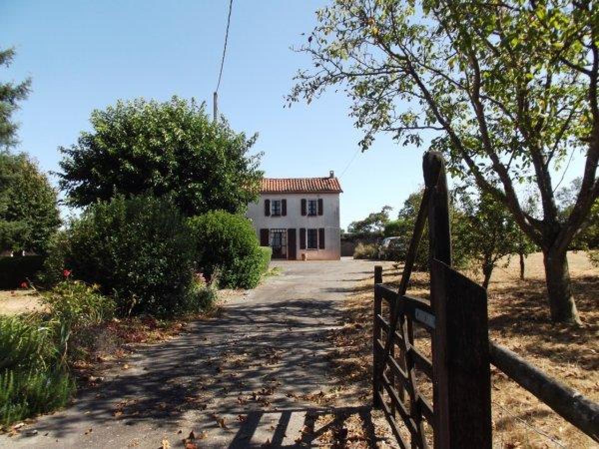 Picture of Home For Sale in Clesse, Poitou Charentes, France
