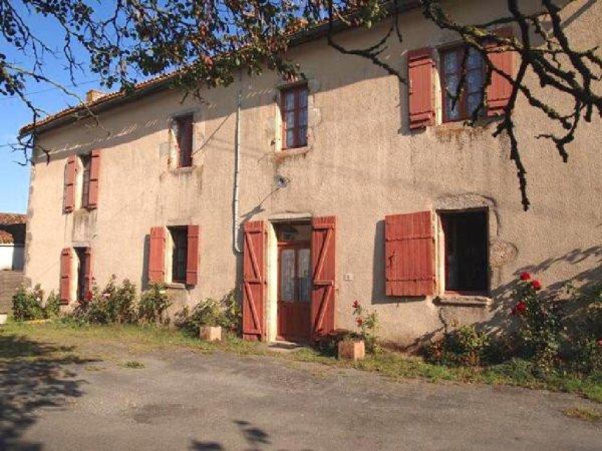 Picture of Home For Sale in Amailloux, Poitou Charentes, France