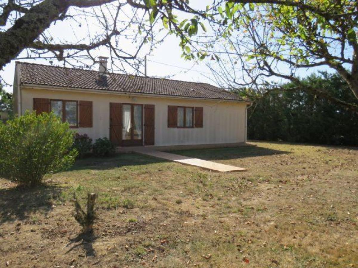 Picture of Villa For Sale in Chelan, Midi Pyrenees, France