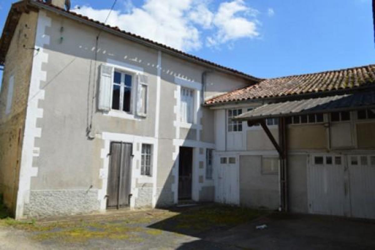 Picture of Home For Sale in Lizant, Poitou Charentes, France
