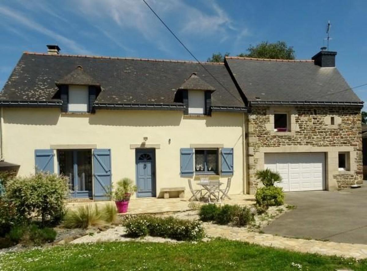 Picture of Home For Sale in Mohon, Morbihan, France