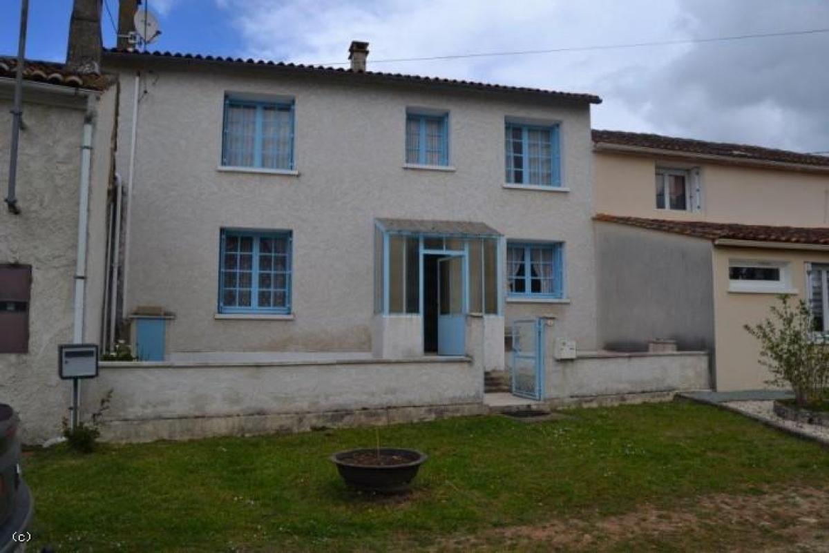 Picture of Home For Sale in Aunac, Poitou Charentes, France