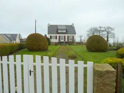Home For Sale in Le Gouray, France