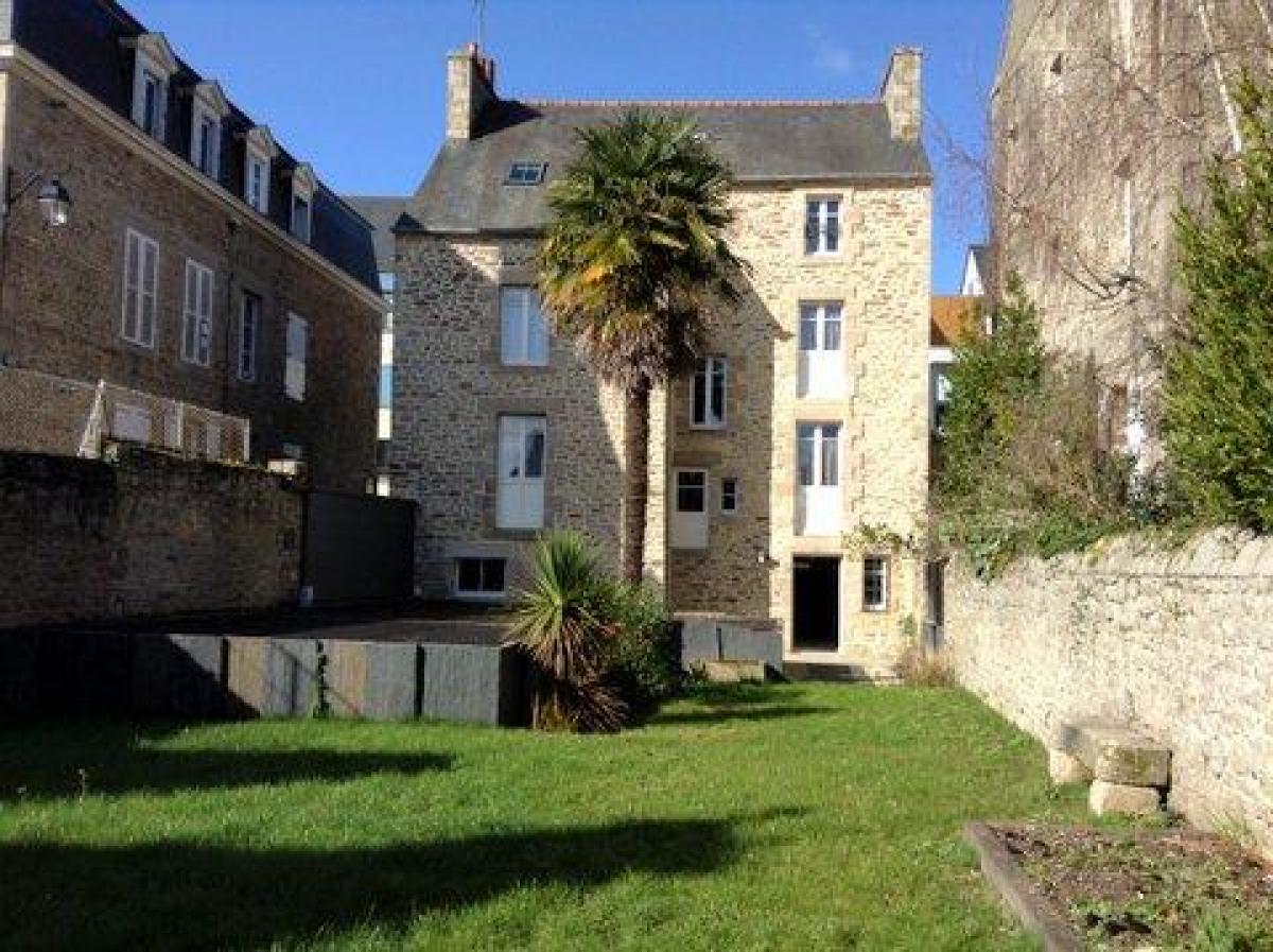 Picture of Home For Sale in Dinan, Bretagne, France