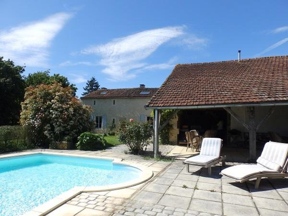 Picture of Home For Sale in Aunac, Poitou Charentes, France
