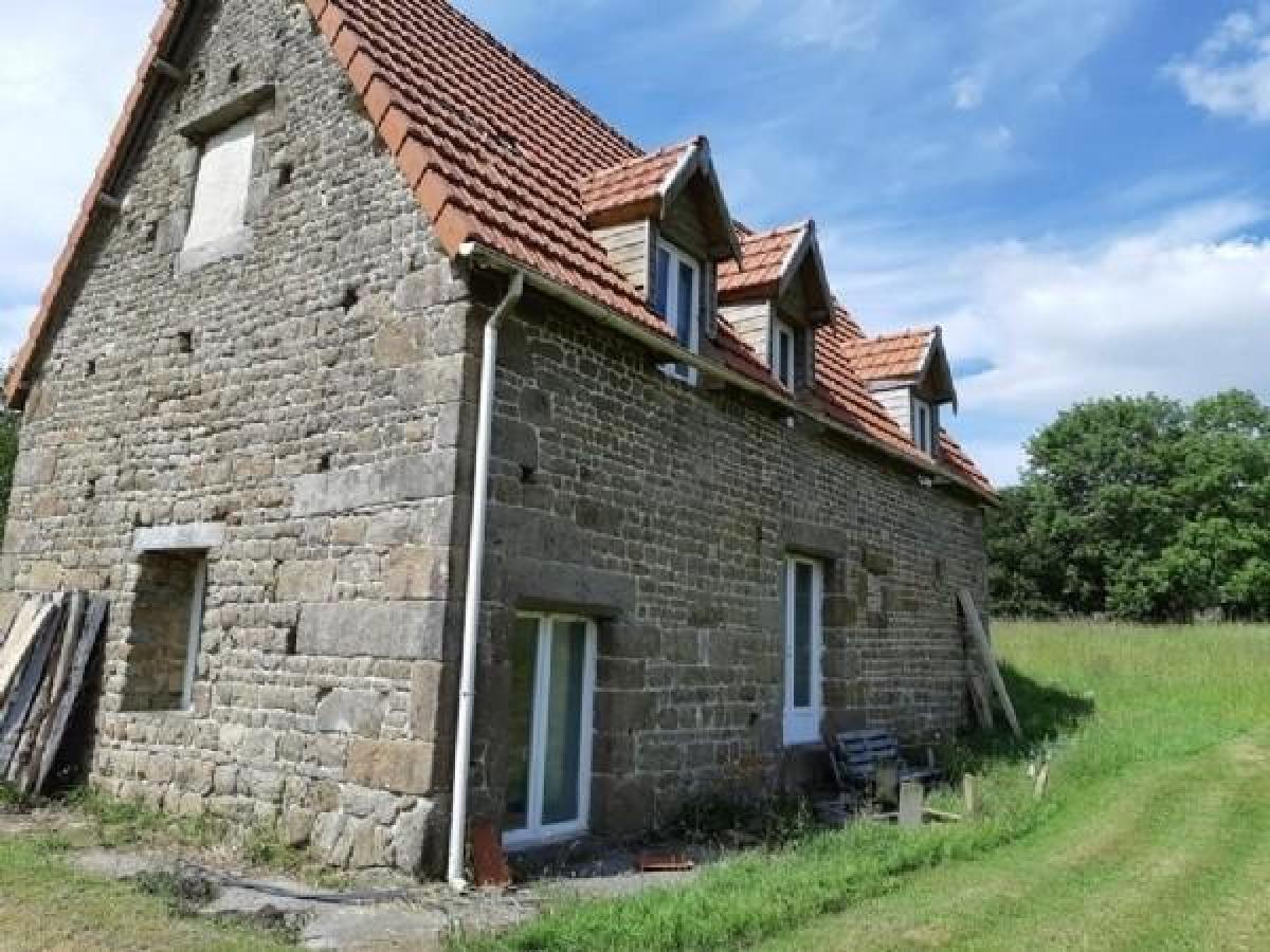 Picture of Home For Sale in Sourdeval, Manche, France