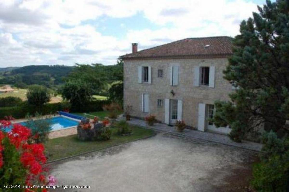 Picture of Home For Sale in Agen, Aquitaine, France