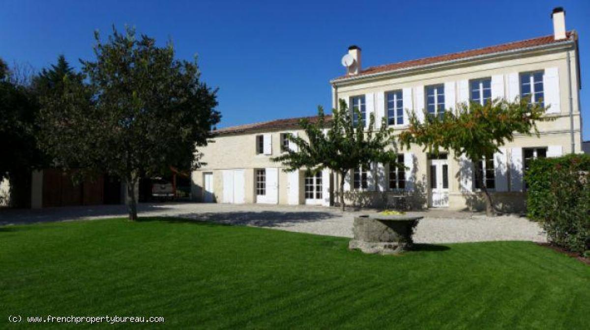 Picture of Home For Sale in Avensan, Aquitaine, France