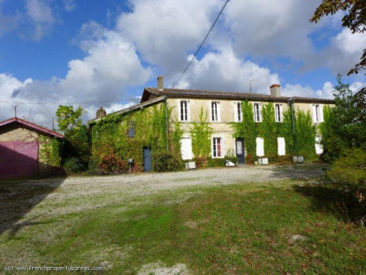 Picture of Home For Sale in Listrac, Aquitaine, France