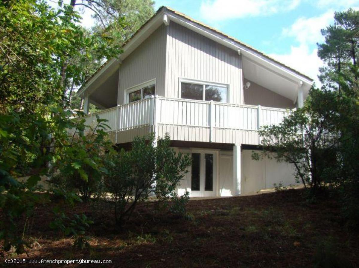 Picture of Home For Sale in Lacanau, Aquitaine, France