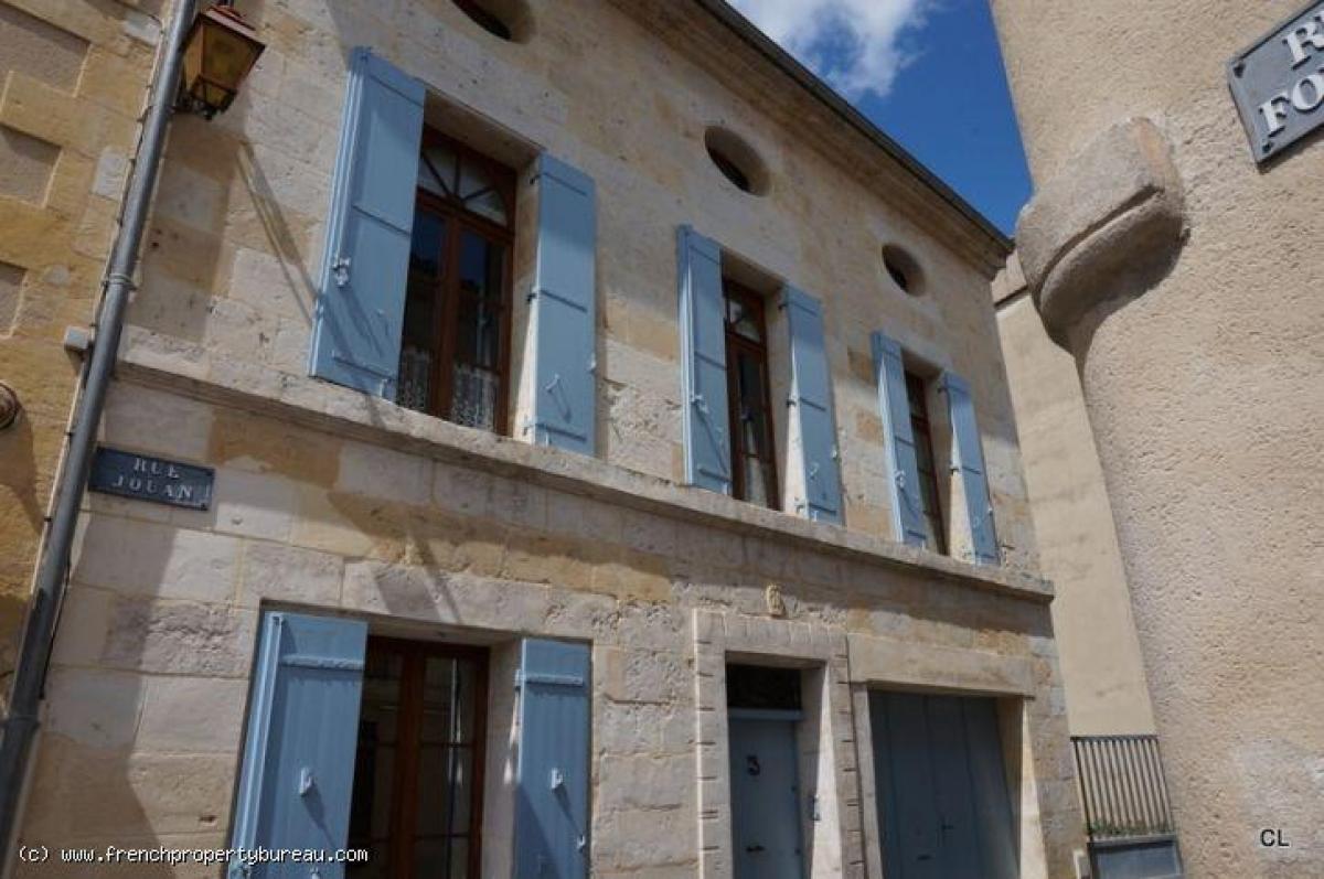 Picture of Home For Sale in Bergerac, Aquitaine, France