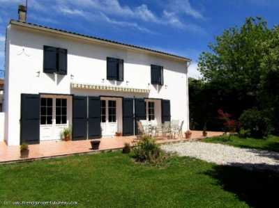 Home For Sale in Saint Estephe, France
