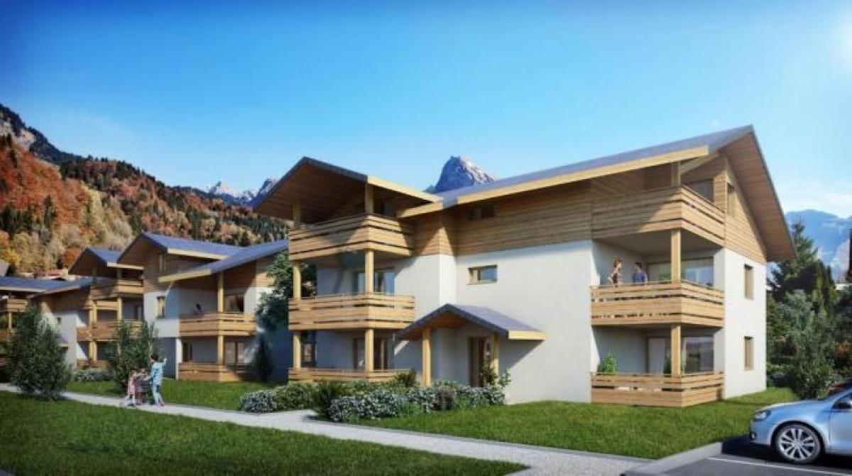 Picture of Apartment For Sale in Verchaix, Rhone Alpes, France