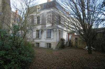 Home For Sale in La Chataigneraie, France