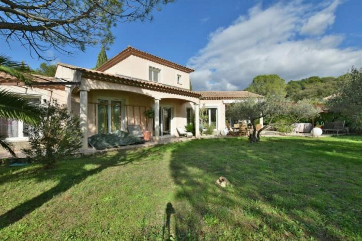 Picture of Home For Sale in Sommieres, Languedoc Roussillon, France