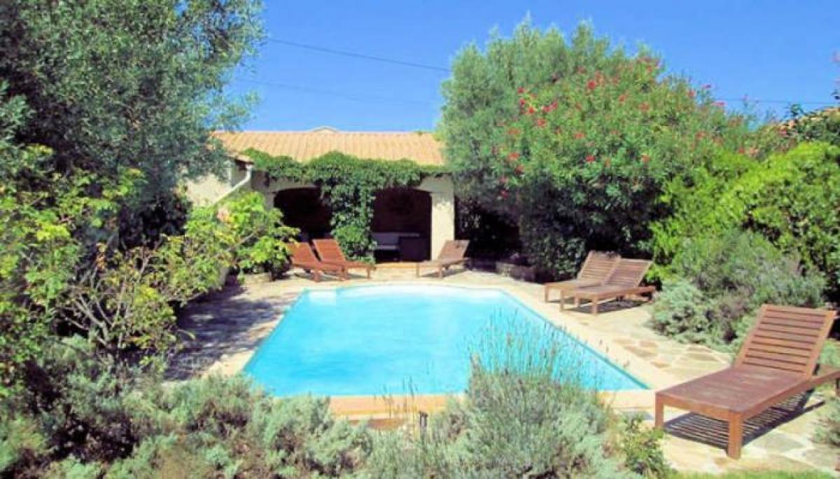 Picture of Villa For Sale in Caux, Auvergne, France