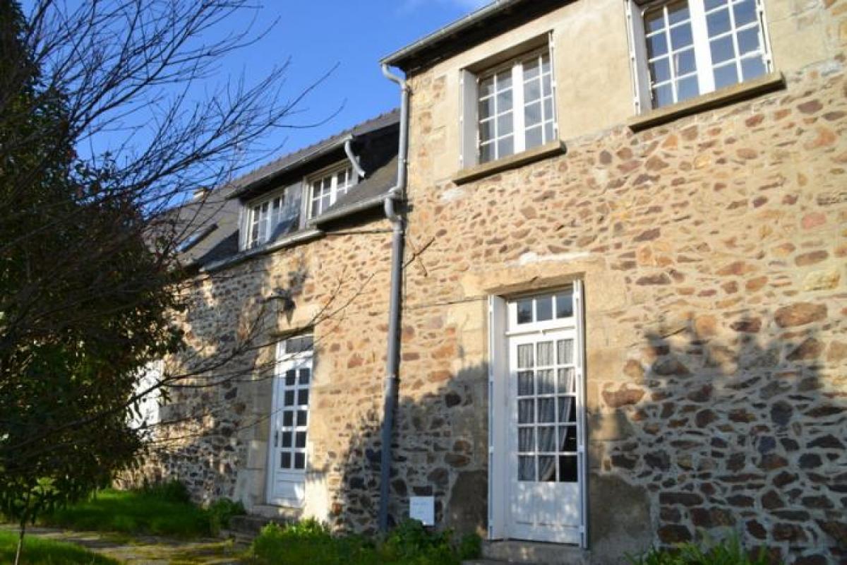 Picture of Home For Sale in Lamballe, Bretagne, France