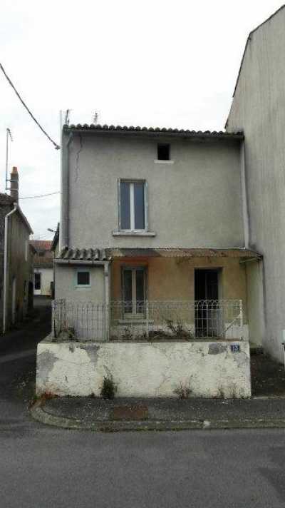 Home For Sale in Viennay, France