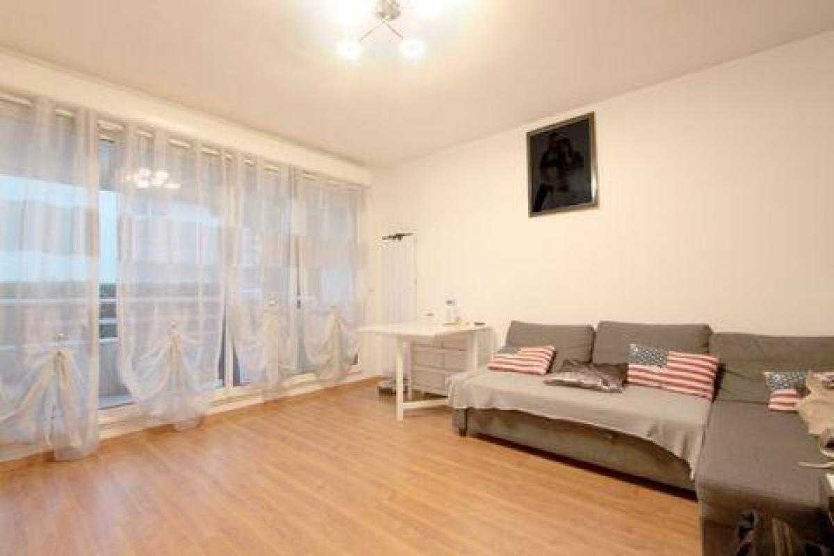 Picture of Apartment For Sale in Bruges, Aquitaine, France