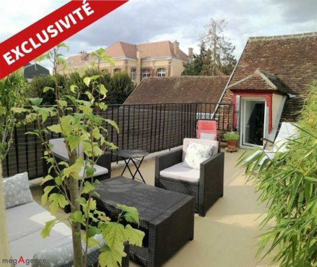 Picture of Apartment For Sale in Sens, Bourgogne, France