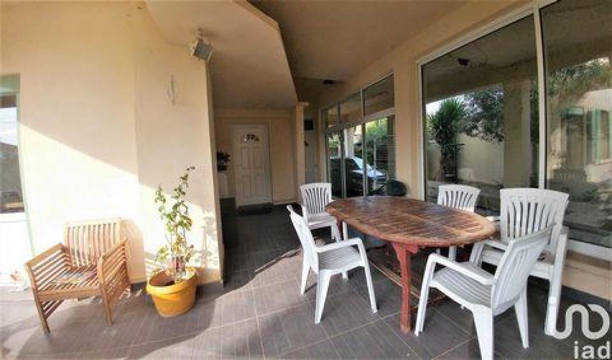 Picture of Home For Sale in Martigues, Provence-Alpes-Cote d'Azur, France
