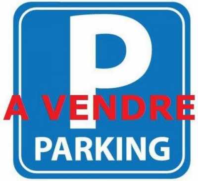 Retail For Sale in Dax, France