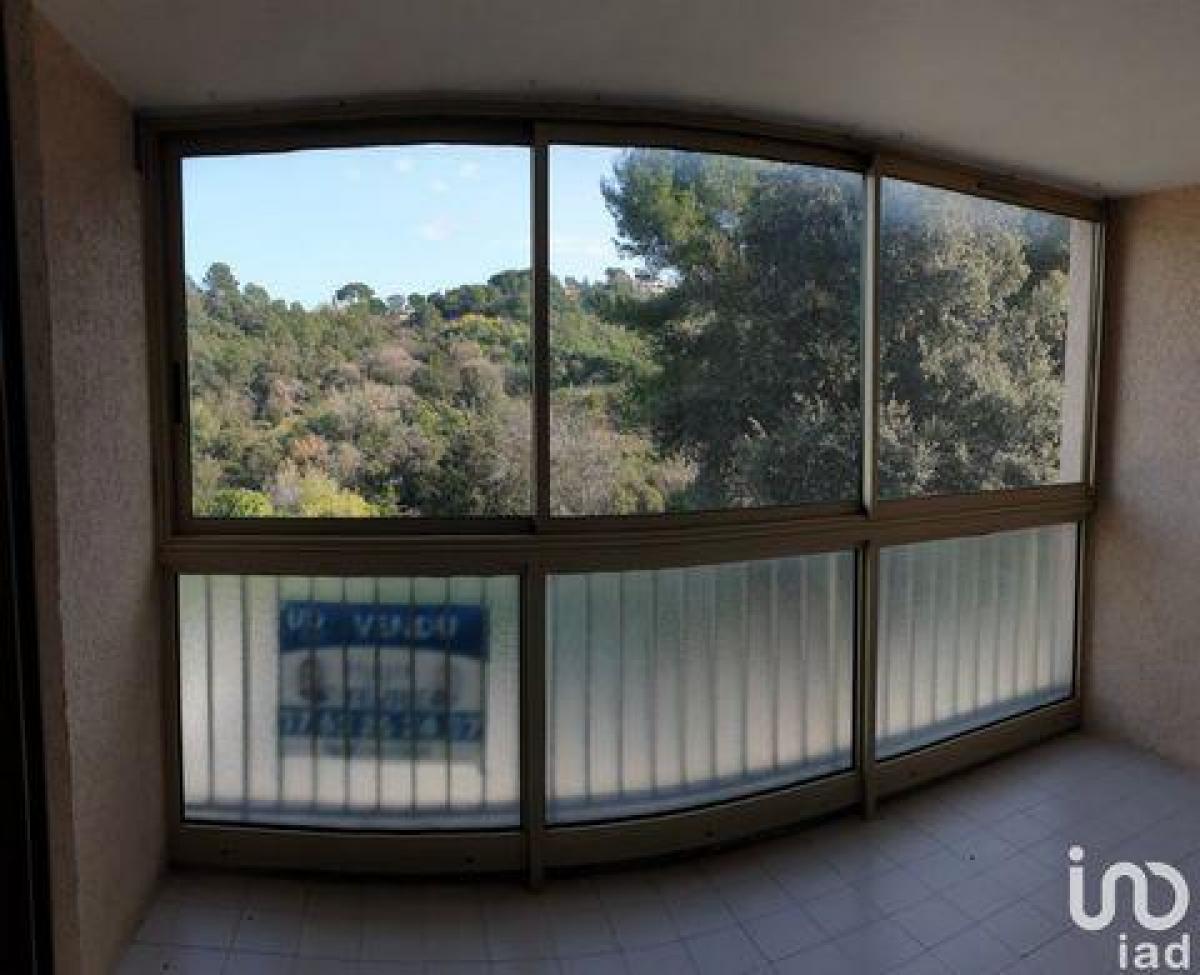 Picture of Condo For Sale in Le Cannet, Cote d'Azur, France