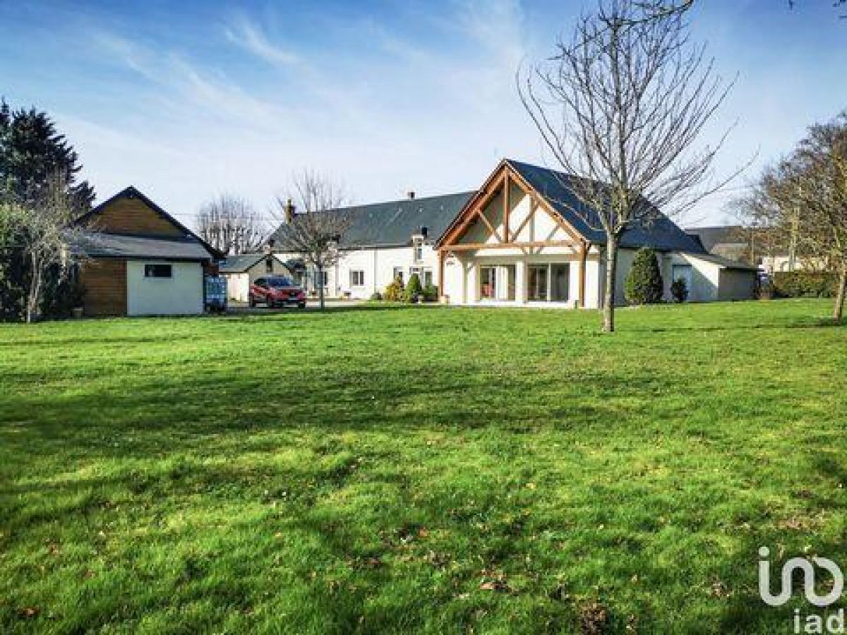 Picture of Home For Sale in Sancerre, Centre, France