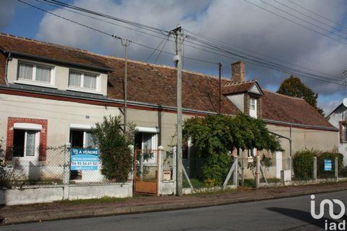 Picture of Home For Sale in Montargis, Centre, France