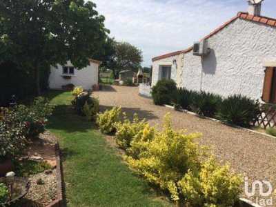 Home For Sale in Varennes, France