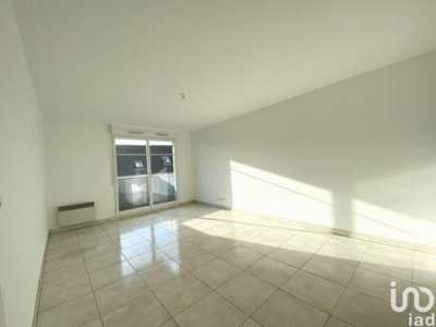 Condo For Sale in Moisselles, France