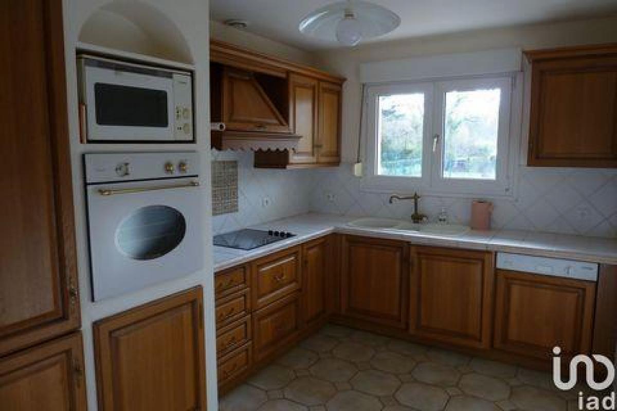 Picture of Home For Sale in Bullion, Centre, France