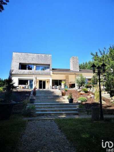 Home For Sale in Gallardon, France