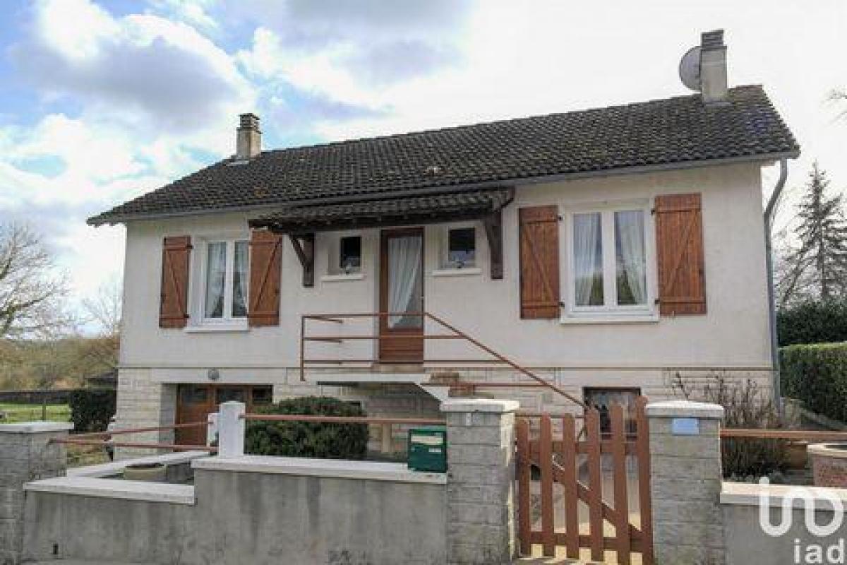 Picture of Home For Sale in Gouex, Poitou Charentes, France