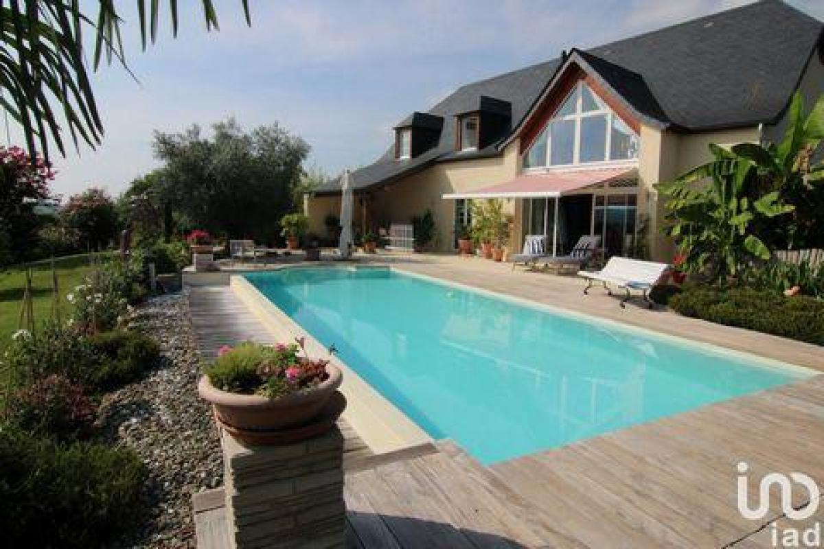 Picture of Home For Sale in Monein, Aquitaine, France