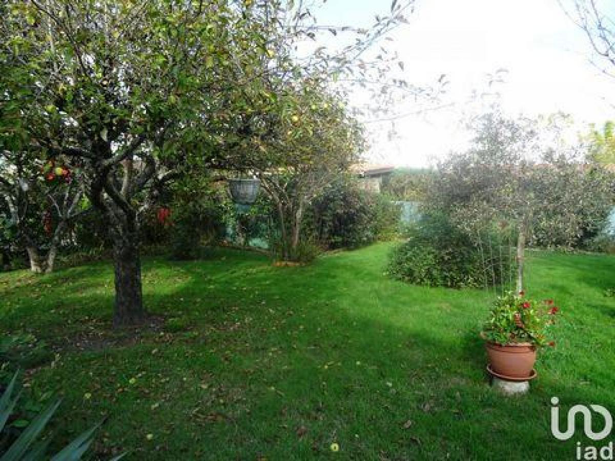 Picture of Home For Sale in Cestas, Aquitaine, France