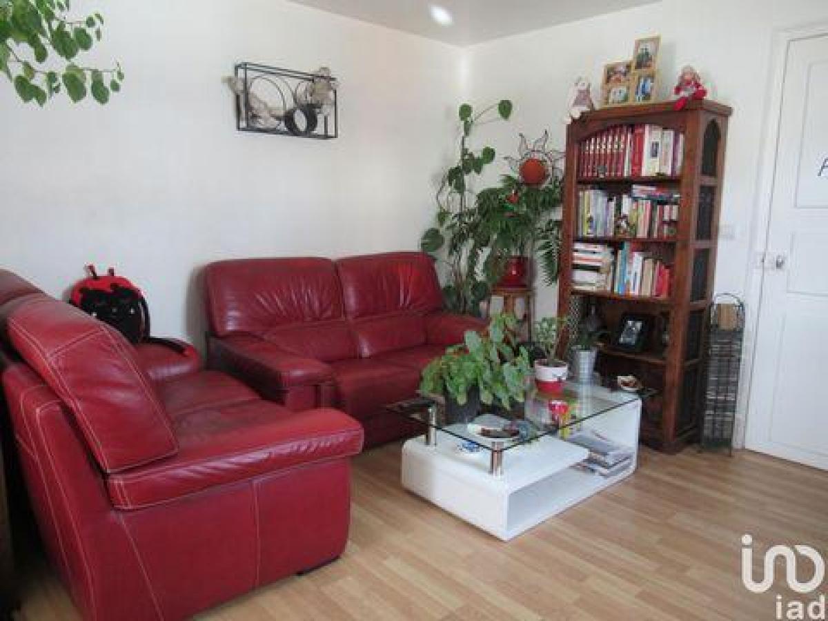 Picture of Condo For Sale in Montataire, Picardie, France