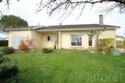Home For Sale in Orthez, France