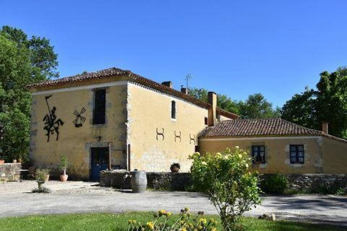 Picture of Home For Sale in Vic Fezensac, Midi Pyrenees, France