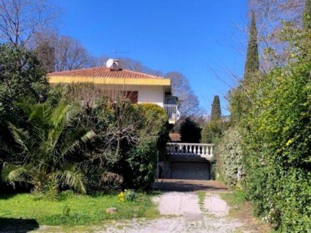 Picture of Home For Sale in Marseille, Provence-Alpes-Cote d'Azur, France