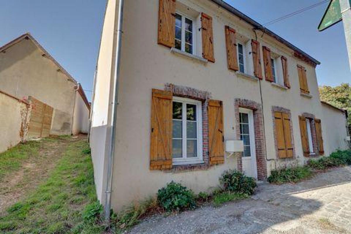 Picture of Home For Sale in Maintenon, Centre, France