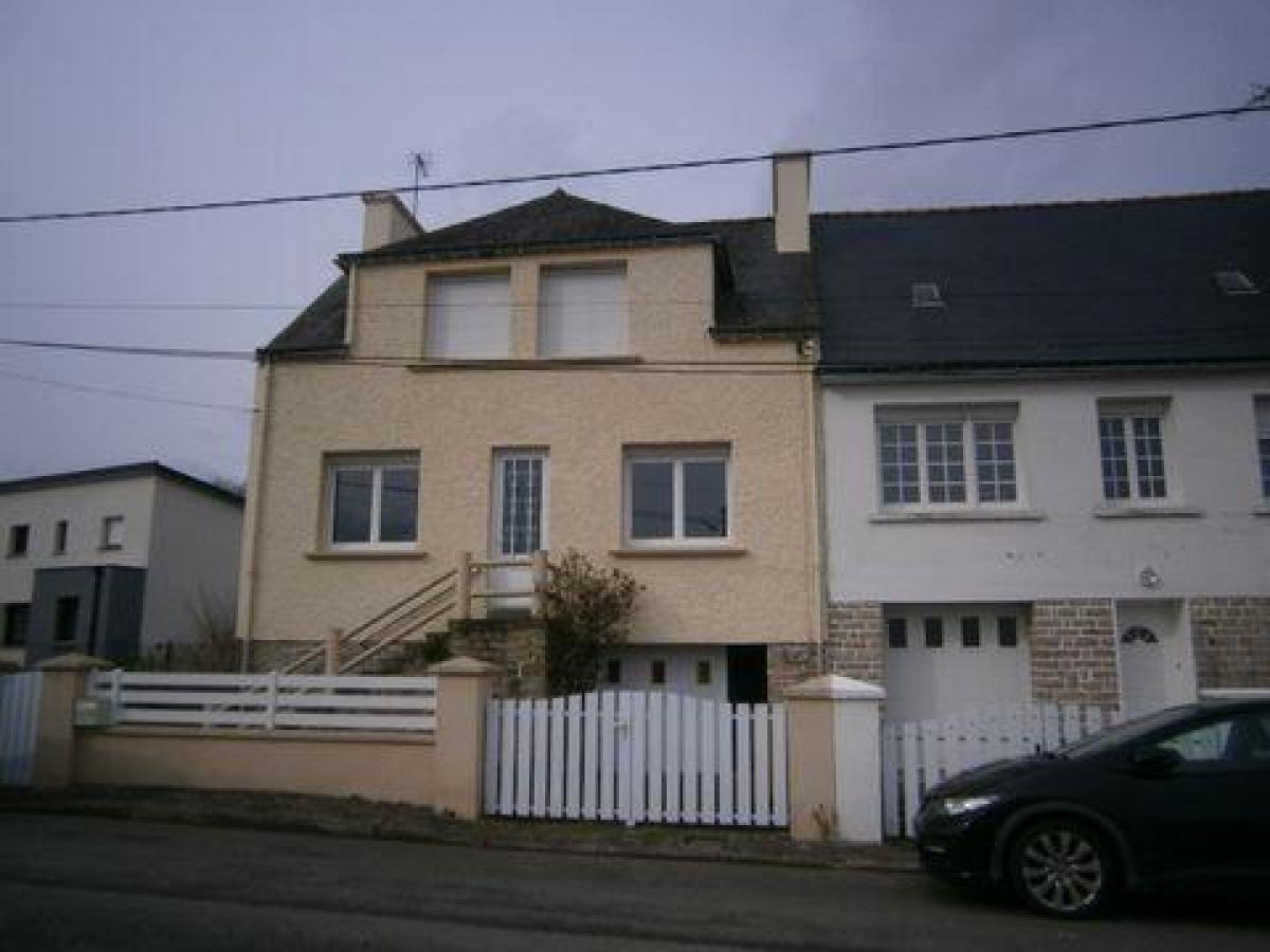 Picture of Home For Sale in Gourin, Bretagne, France