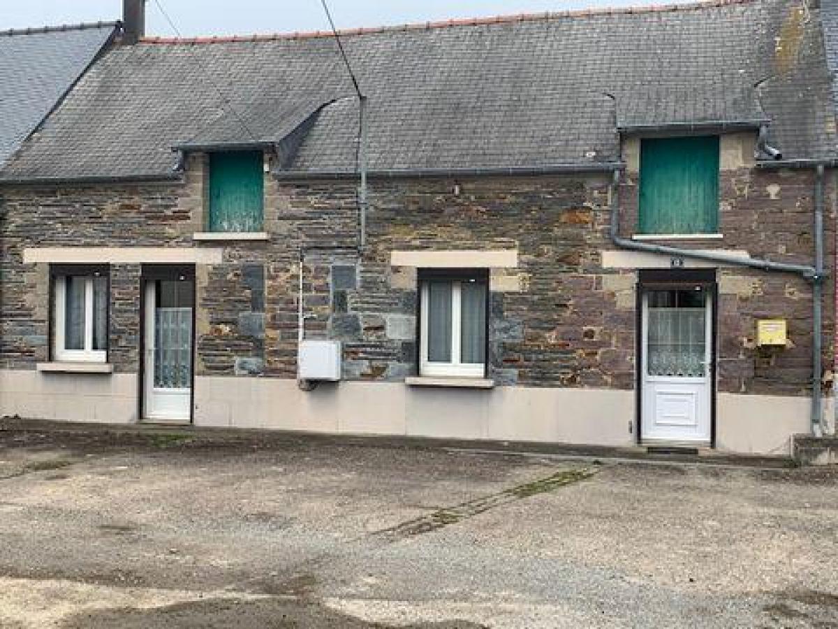 Picture of Home For Sale in Pipriac, Bretagne, France