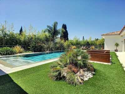Villa For Sale in Cannes, France