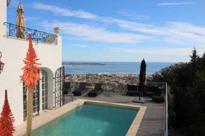 Villa For Sale in Vallauris, France